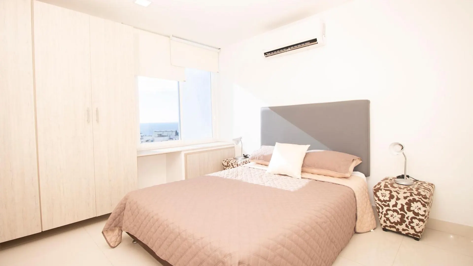 Riviera Beach - Livin Colombia Cartagena Apartmán
