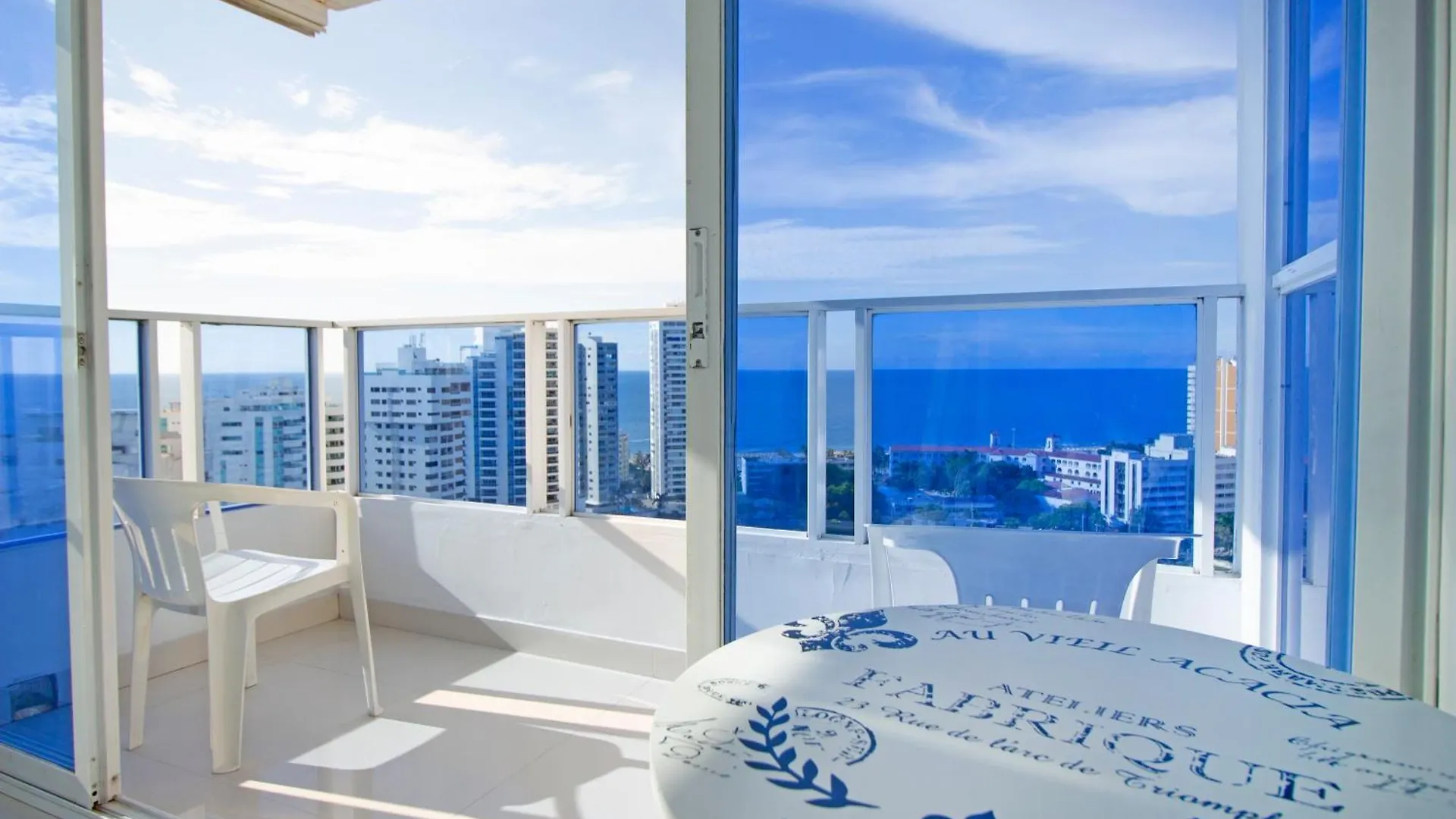 Riviera Beach - Livin Colombia Cartagena 0*,  Kolumbie